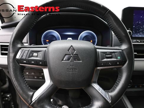 Used 2024 Mitsubishi Outlander SEL AWD/4WD image 10
