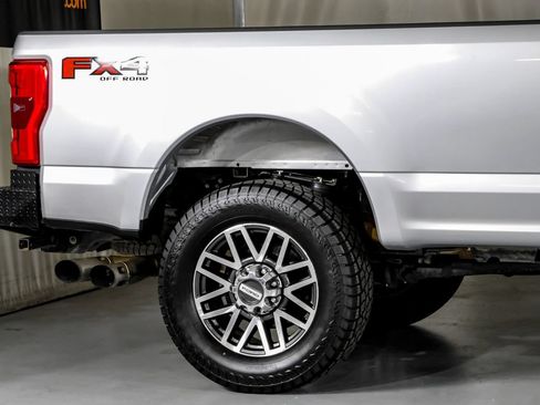 Used 2018 Ford F350 Lariat w/ Lariat Ultimate Package AWD/4WD image 6
