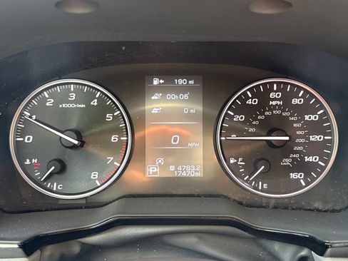 Used 2025 Subaru Outback Premium w/ Popular Package #1A AWD/4WD image 21