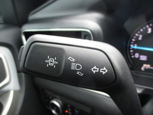 Used 2023 Ford Explorer XLT w/ Equipment Group 202A image 18