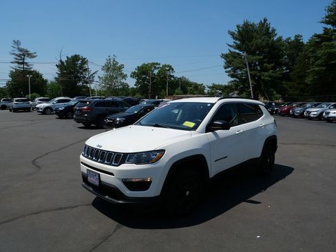 Used 2020 Jeep Compass Sport w/ Tech Group AWD/4WD image 1