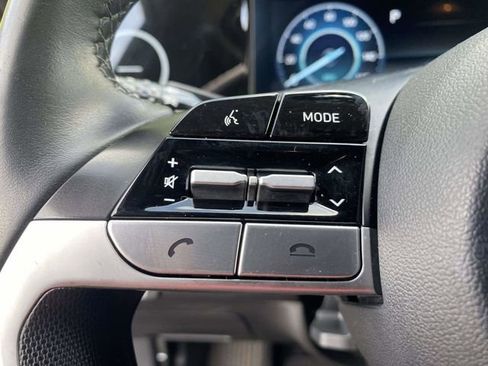 Used 2023 Hyundai Elantra SEL w/ Convenience Package FWD image 22