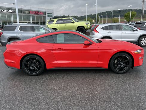 Used 2019 Ford Mustang Coupe w/ Black Accent Package RWD image 2