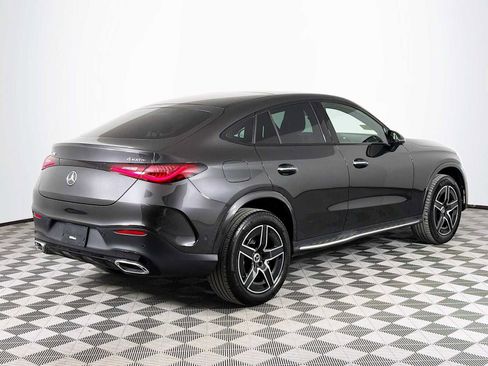 Used 2024 Mercedes-Benz GLC 300 4MATIC image 5