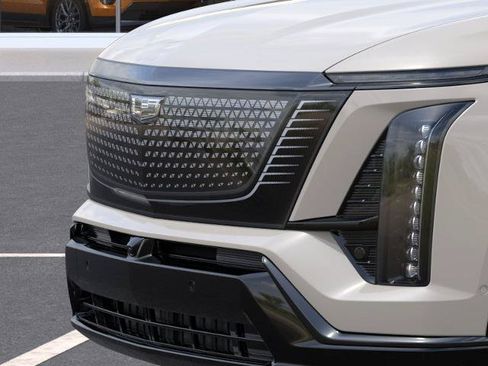 New 2027 Cadillac Vistiq Sport AWD/4WD image 37