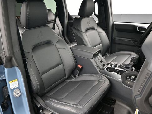 New 2025 Ford Bronco Badlands AWD/4WD image 35