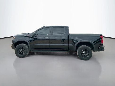 Used 2023 Chevrolet Silverado 1500 ZR2 w/ Technology Package AWD/4WD image 4