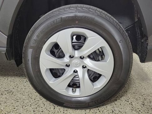 Used 2025 Toyota RAV4 LE FWD image 8
