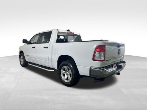 Used 2023 RAM 1500 Big Horn AWD/4WD image 3