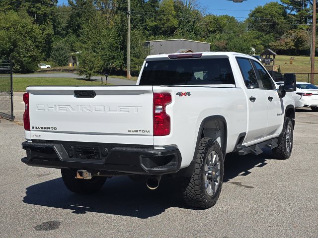 Used 2022 Chevrolet Silverado 2500 Custom w/ Custom Value Package AWD/4WD image 5