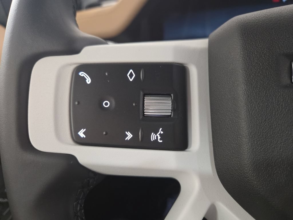 New 2026 Land Rover Defender 110 S AWD/4WD image 21