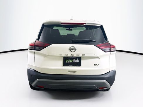 Used 2023 Nissan Rogue SV FWD image 7