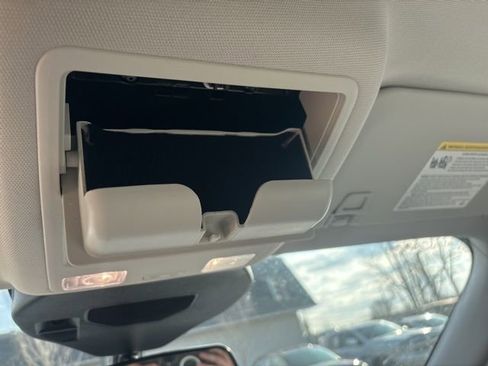 Used 2023 Ford Escape Active image 40