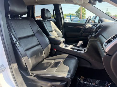 Used 2019 Jeep Grand Cherokee Summit w/ Platinum Series Group AWD/4WD image 27