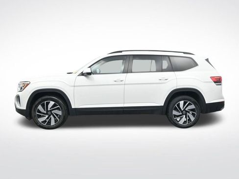 Used 2024 Volkswagen Atlas SE image 10