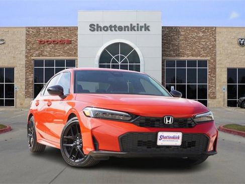 Used 2025 Honda Civic Sport image 1
