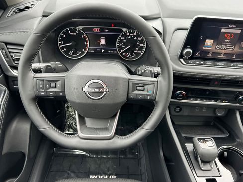 New 2026 Nissan Rogue SV AWD/4WD image 14