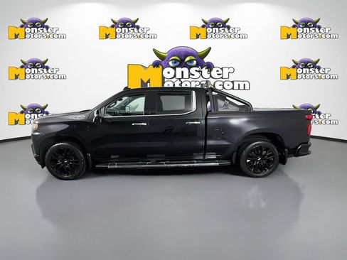 Used 2019 Chevrolet Silverado 1500 High Country w/ Technology Package AWD/4WD image 8