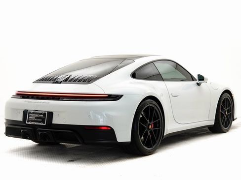Used 2025 Porsche 911 Carrera 4 GTS image 36
