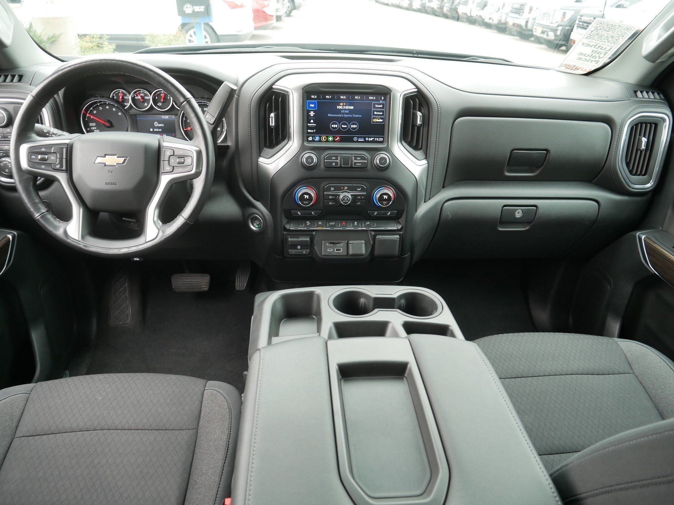 Used 2020 Chevrolet Silverado 1500 LT w/ All-Star Edition AWD/4WD image 10