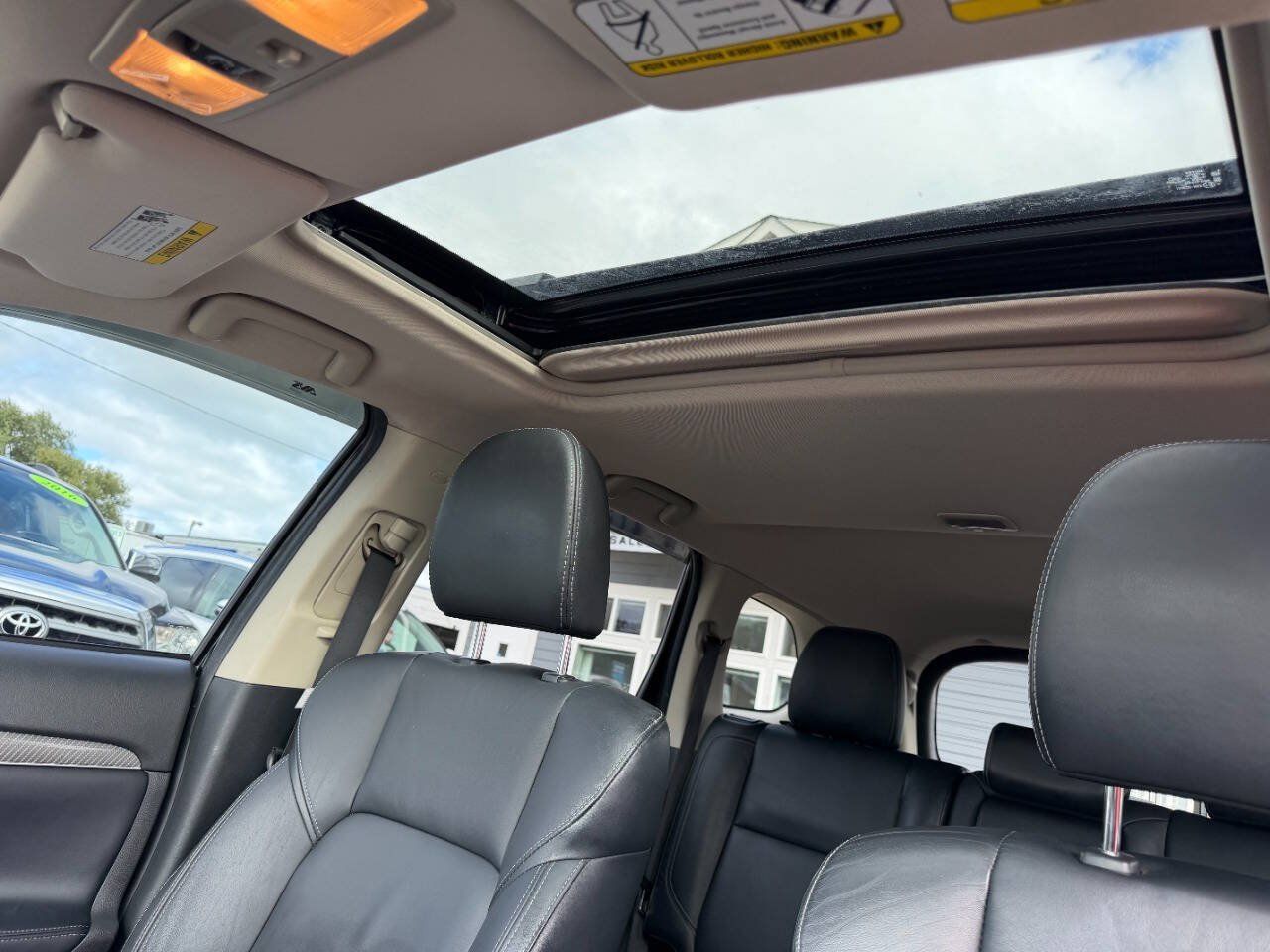 Used 2019 Mitsubishi Outlander GT AWD/4WD image 31
