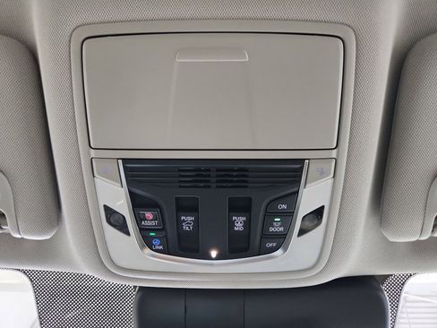 New 2026 Acura RDX SH-AWD w/ Advance Package image 31