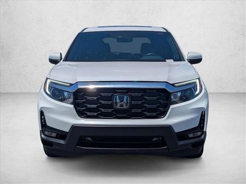 Used 2023 Honda Passport EX-L image 2