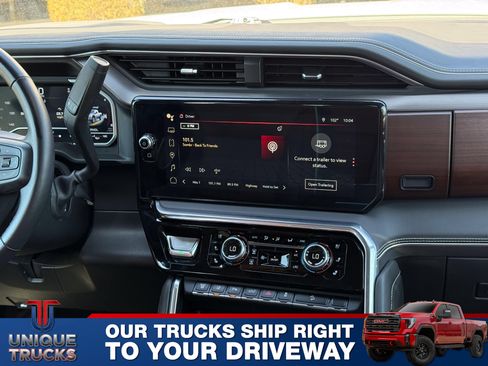 Used 2024 GMC Sierra 3500 Denali Ultimate AWD/4WD image 35