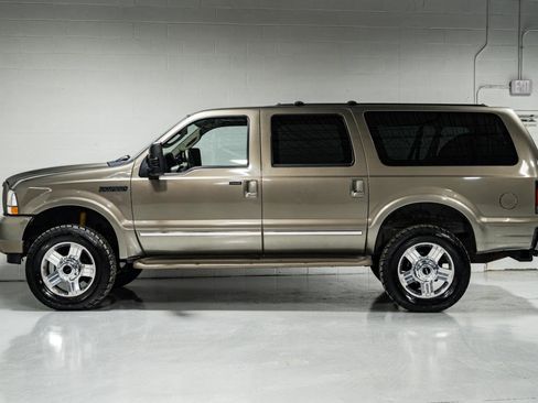 Used 2003 Ford Excursion Limited image 6