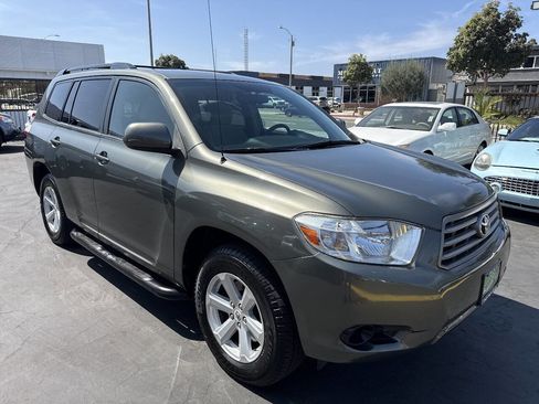 Used 2010 Toyota Highlander 2WD image 7
