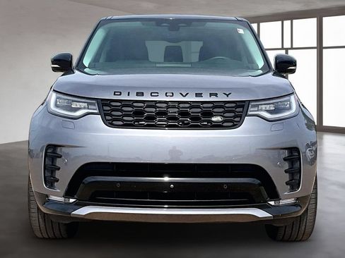 Certified 2025 Land Rover Discovery Dynamic SE AWD/4WD image 3