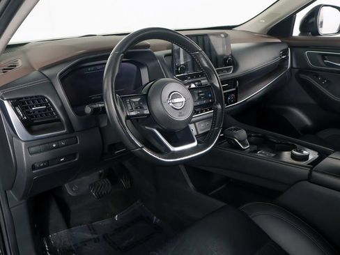 Used 2023 Nissan Rogue Platinum w/ Platinum Premium Package AWD/4WD image 28