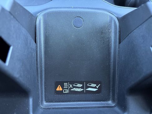 Used 2023 GMC Sierra 1500 SLT w/ SLT Premium Plus Package image 20