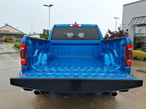 Used 2024 RAM 1500 Laramie AWD/4WD image 22