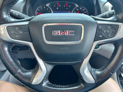 Used 2019 GMC Terrain SLT FWD image 12