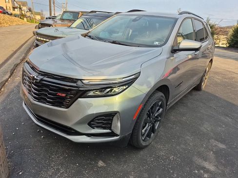 Used 2024 Chevrolet Equinox RS w/ LPO, Floor Liner Package image 3