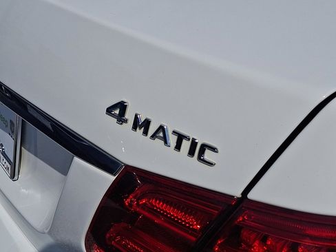 Used 2014 Mercedes-Benz E 350 4MATIC Sedan image 4