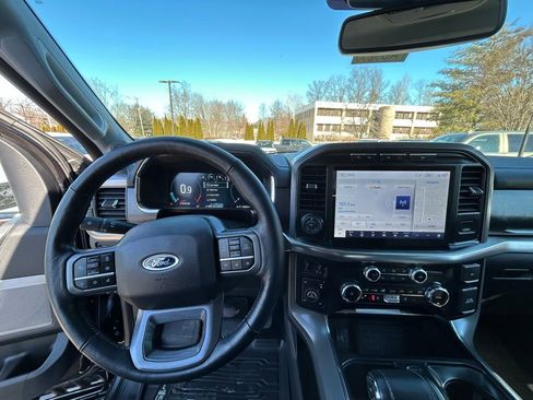 Certified 2023 Ford F150 Lariat w/ Equipment Group 502A High image 27