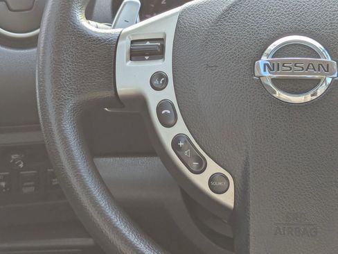 Used 2008 Nissan Rogue SL w/ Premium Pkg image 18