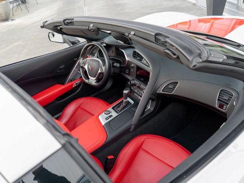 Used 2017 Chevrolet Corvette Grand Sport image 7