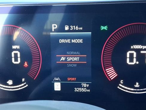 Used 2024 Hyundai Kona SEL AWD/4WD image 27