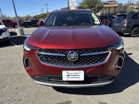 Used 2023 Buick Envision Avenir image 8