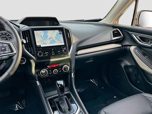 Used 2023 Subaru Forester Limited image 25