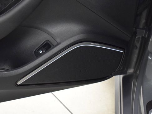 Used 2018 Audi A3 e-tron Premium Plus w/ Technology Package image 29