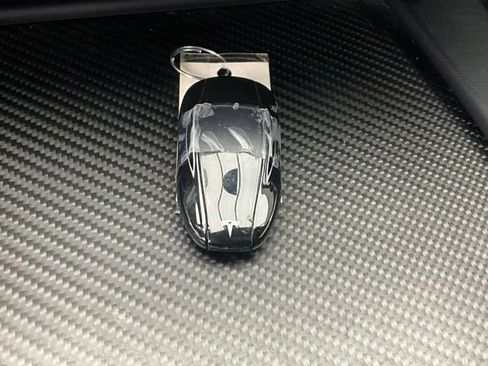 Used 2017 Tesla Model S AWD image 25