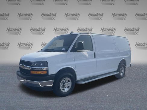 Used 2025 Chevrolet Express 2500 w/ Driver Convenience Package RWD image 5