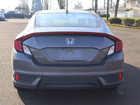 Used 2018 Honda Civic EX-L image 5
