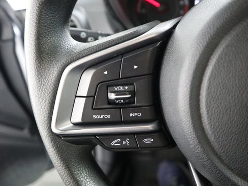 Used 2019 Subaru Crosstrek 2.0i image 26