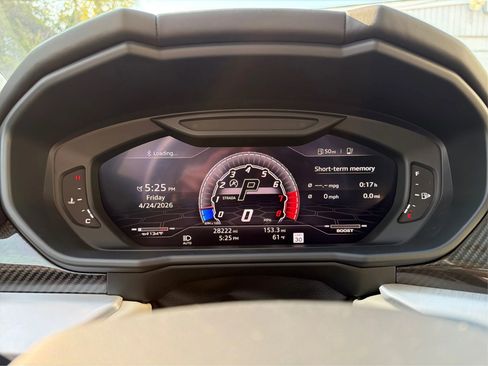 Used 2021 Lamborghini Urus AWD/4WD image 19