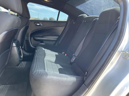 Used 2012 Dodge Charger SXT RWD image 21